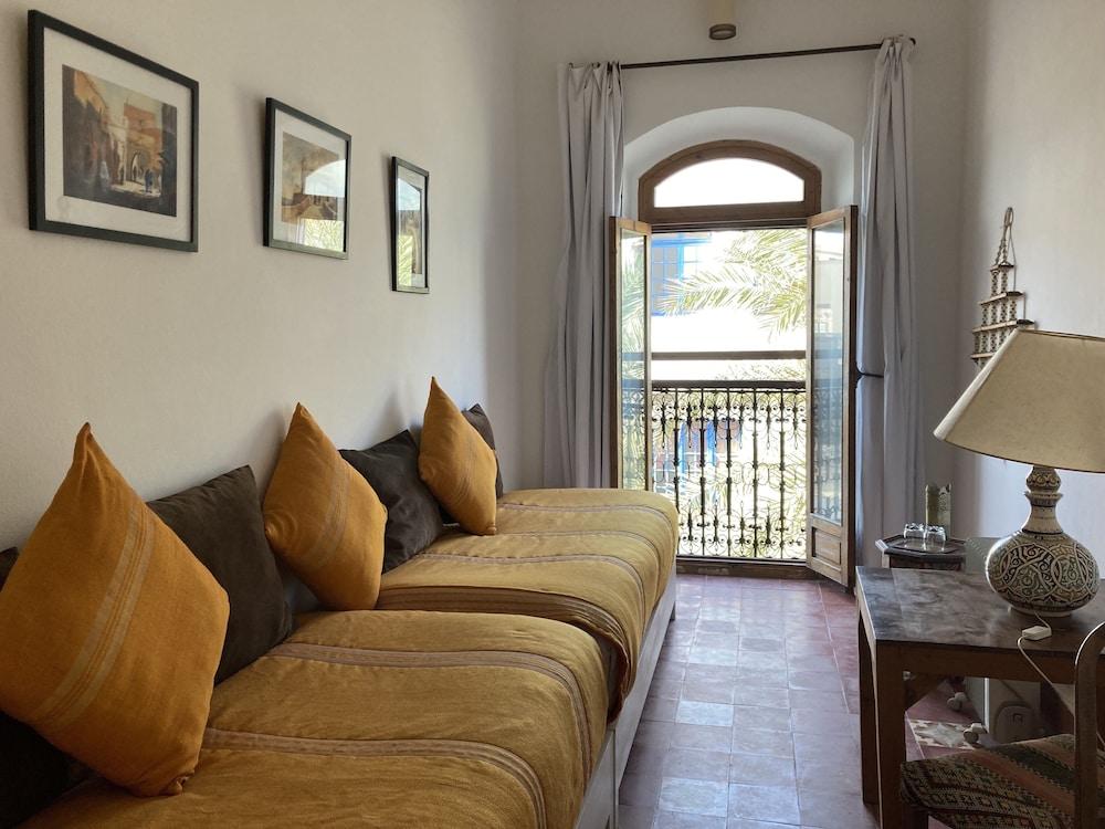Villa Garance As-Sawíra Exteriér fotografie